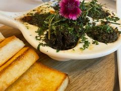 -塞纳河法国餐厅(意式风情街店)