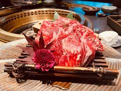 -铭牛烧肉·和牛海鲜自助(高新月牙湖店)