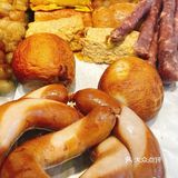翻修后的八珍店