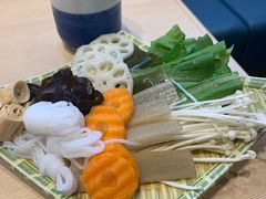 蔬菜小拼盘-鱼酷活鱼烤鱼(沈阳大悦城店)