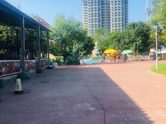 -欢乐水魔方水世界