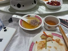 -炆艺乳鸽·煲仔饭大排档(望京来广营店)