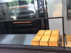 面包甜点陈列柜-爸爸糖吐司面包(南京奥体店)
