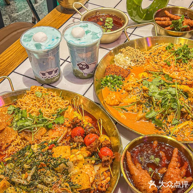 老板说这个是内蒙古的展现！真的很有创意了