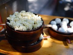 -宝华园百年老字号烧麦
