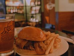 -瑞食酒馆 La Taverne Suisse