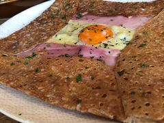 火腿芝士鸡蛋可丽饼-RAC BAR(安福路店)