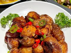 -辣小妮de川菜馆(红旗Mall店)