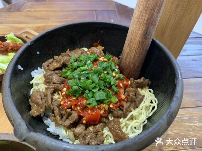 擂饭(万家丽店)康师傅牛肉擂饭图片