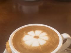 -卡普里披萨·牛扒·下午茶