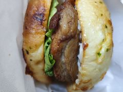 -必胜客(上海新南方商城PH店)
