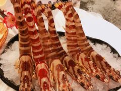 -鲜入围煮花胶鸡海鲜火锅