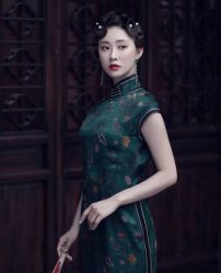-租旗袍租礼服馆