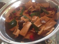 干锅千页豆腐-纳兰傣雀傣味餐厅