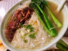 港式烧鸭粉-阿政粤小馆(中央大街店)