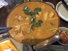 -大头虾越式风味餐厅(光明广场店)