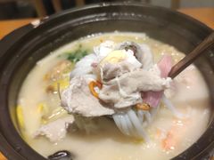 云南过桥米线-云海肴·汽锅鸡·云南菜(广安门天虹店)