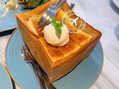 蜂蜜冰淇淋厚多士-鹿港小镇(霄云店)