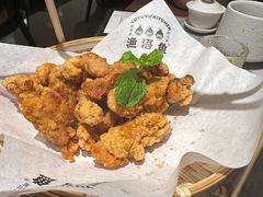 -渔语鱼新川菜Bistro(万象天地店)
