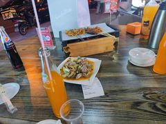 -郑贵初烧烤·烤凤爪的发明者(王家湾店)