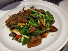 -闫府私房菜·老字号(恒隆店)