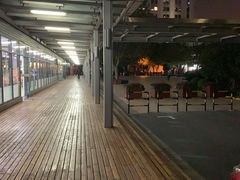 -拉亚汉堡经典餐厅(商城路店)