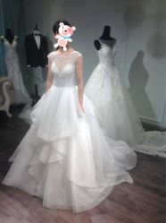 -深白婚纱艺术馆(王府壹号店)