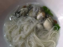 -建国蚵煎蚵面