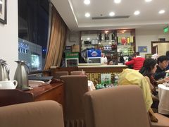 -老人和饭店(淮海中路店)