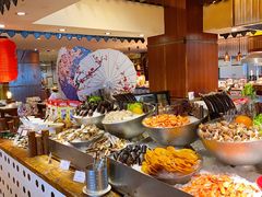 自助取餐区-广州中心皇冠假日酒店-环市食坊·海鲜自助餐厅