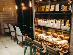 -金色印象·4k影院式足体养生(龙腾路店)