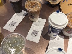 -瑞幸咖啡(大连罗斯福广场一层店)