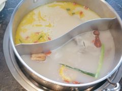 -江小渔鲜鱼火锅(西二道街店)