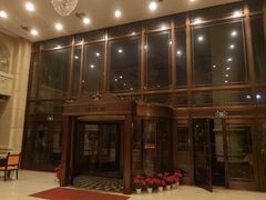 -碧中海汤泉汗蒸酒店