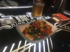 -星璨火吧KTV聚会餐厅(丰庆路店)