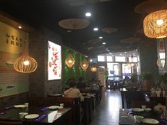 大堂-老边饺子馆(西站店)