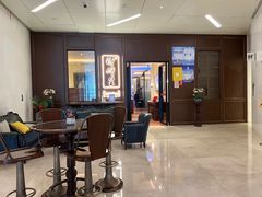 -醉辉皇上海之巅(上海中心大厦店)