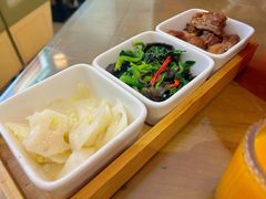 -鲁南仔·滕州炒鸡(经三路店)