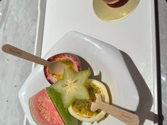 -雍容荟帝王蟹活龙虾展台自助(IFS黑金店)