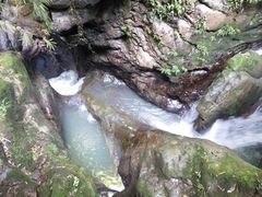 -龙水峡地缝景区