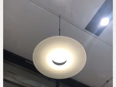 -文艺复兴百货(米兰大教堂广场店)