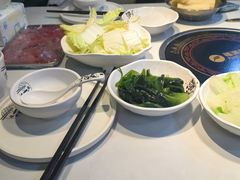 -德林酸菜鱼火锅(南丹店)