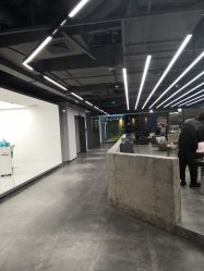 -斑斓色彩沙龙