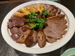 -潮界(LU·ONE凯德晶萃广场店)