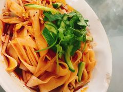 -YI PIN JU 一品居中餐厅 中国超市