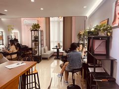 -ME觅妆·定制美妆·彩妆私教(菱角湖店)