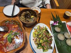 -老滇山寨•云南特色菜•地方菜•民族风情歌舞表演(金碧店)