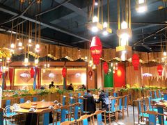 大堂-老滇山寨•云南特色菜•地方菜•民族风情歌舞表演(金碧店)