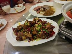 -王府井酒店(金桥港湾店)