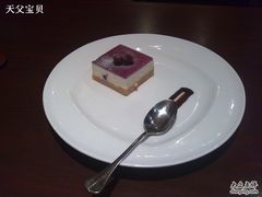 -必胜客(WOW中心城店)